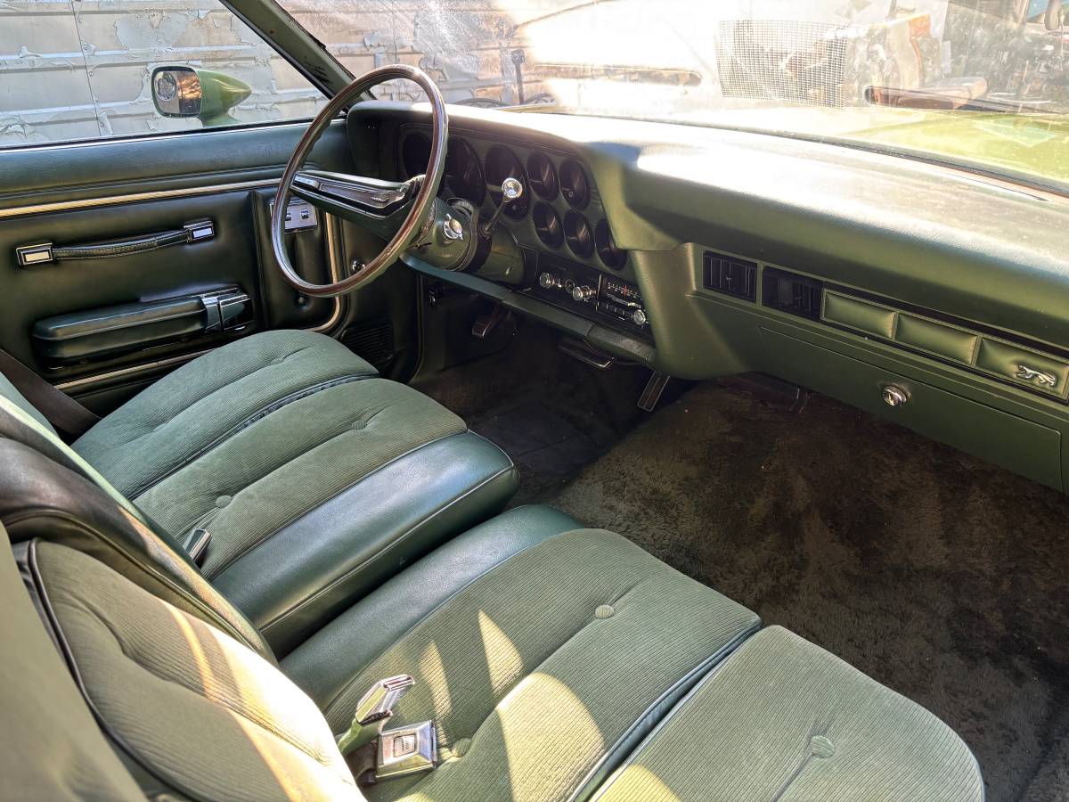 Mercury-cougar-xr7-1974-green-9