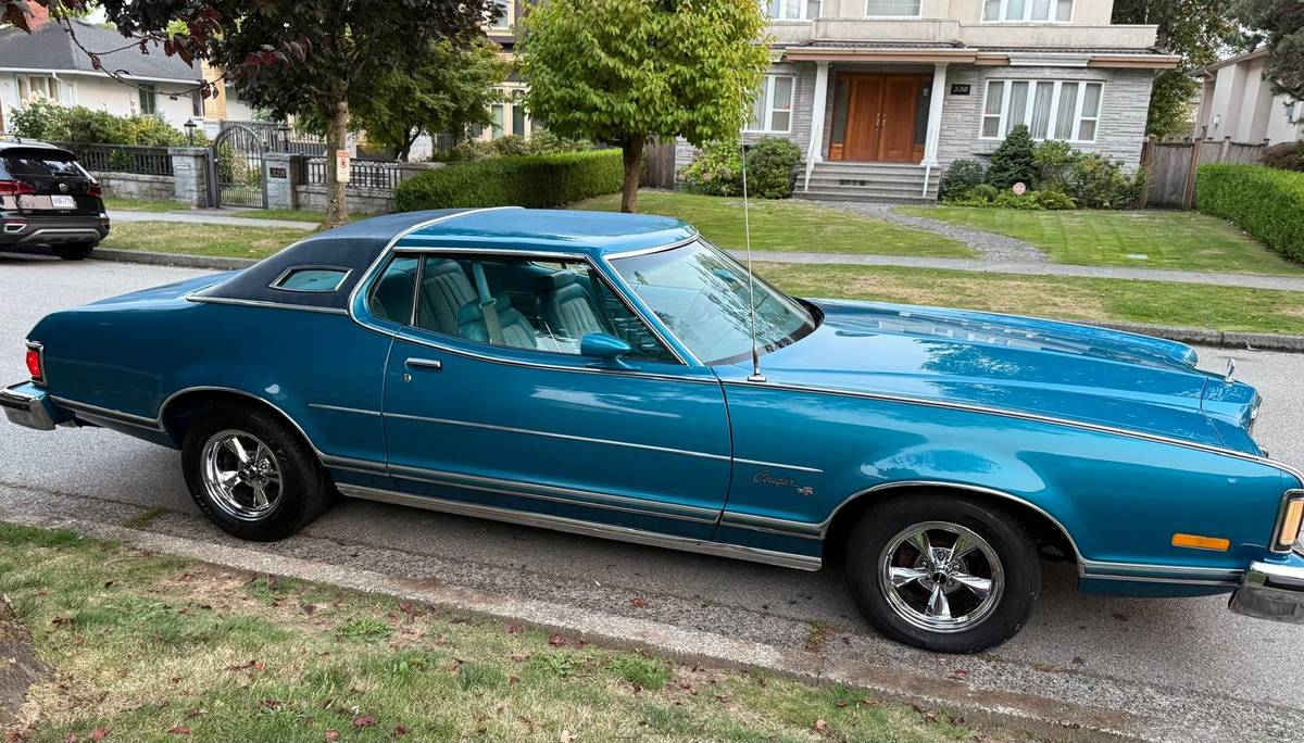 Mercury-cougar-xr7-1976-1