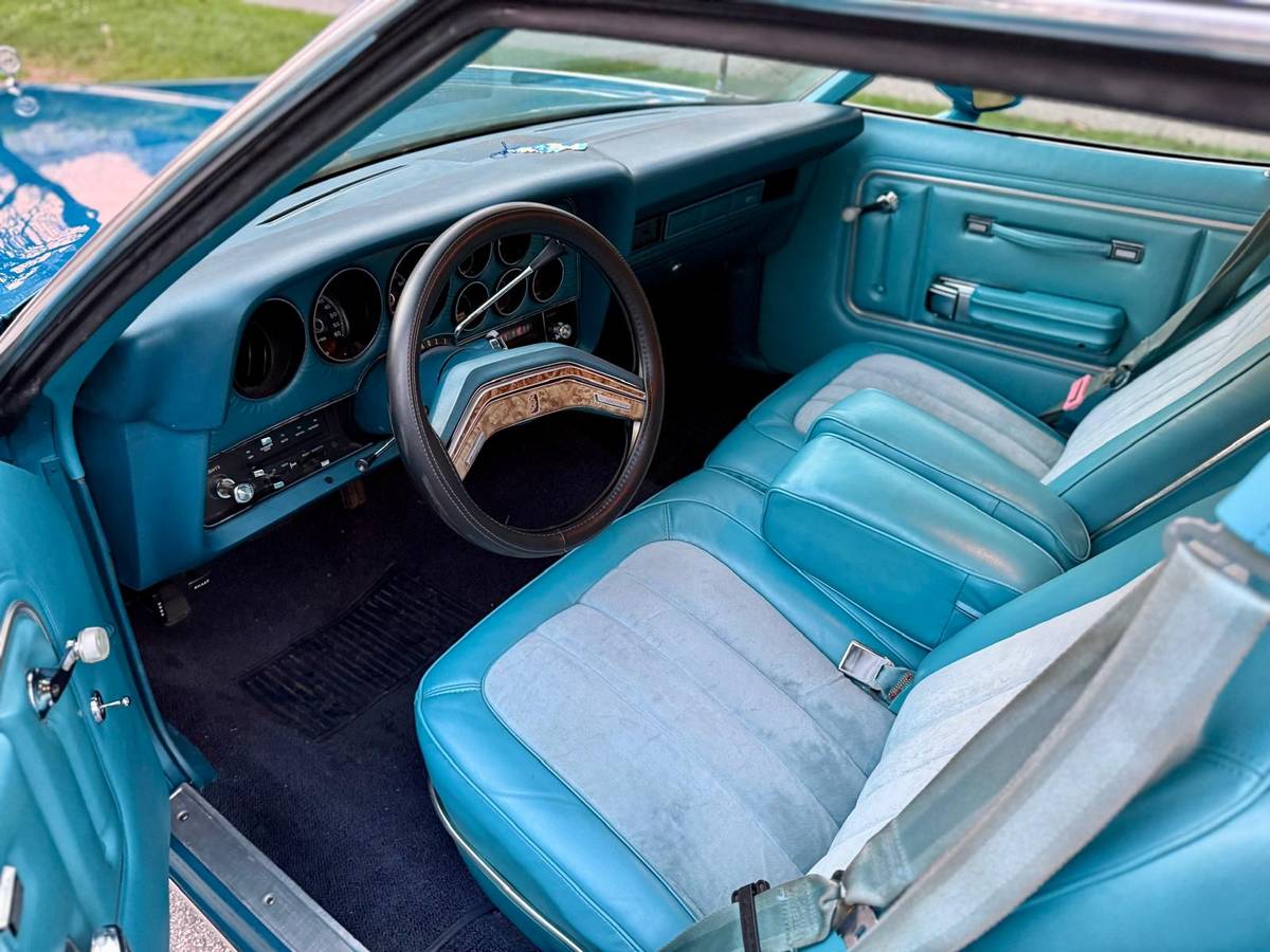 Mercury-cougar-xr7-1976-8