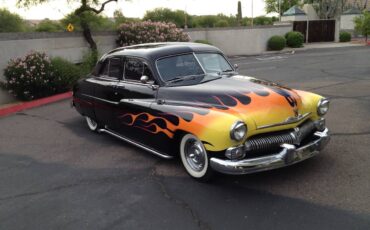 Mercury-deluxe-sedan-1950-black-7