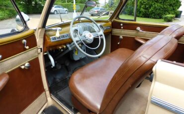 Mercury-eight-1947-brown-10