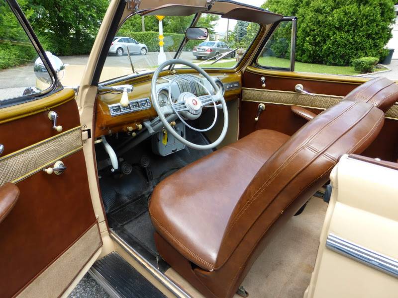 Mercury-eight-1947-brown-10