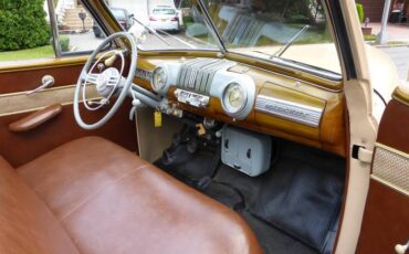 Mercury-eight-1947-brown-11