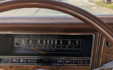 Mercury-grand-marquis-1977-white-8