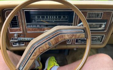 Mercury-grand-marquis-1978-custom-10