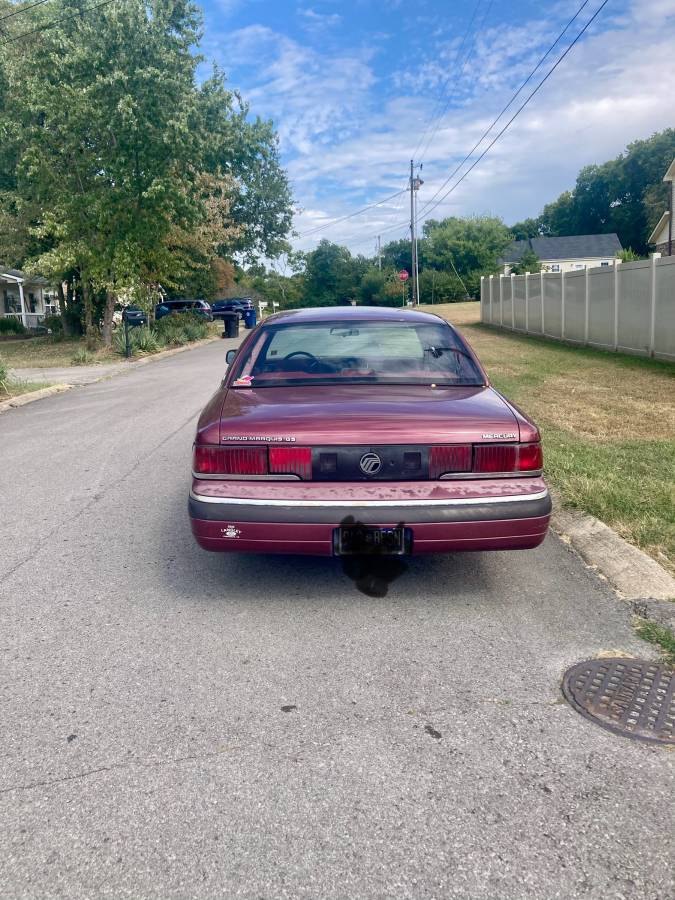 Mercury-grand-marquis-1993-red-4