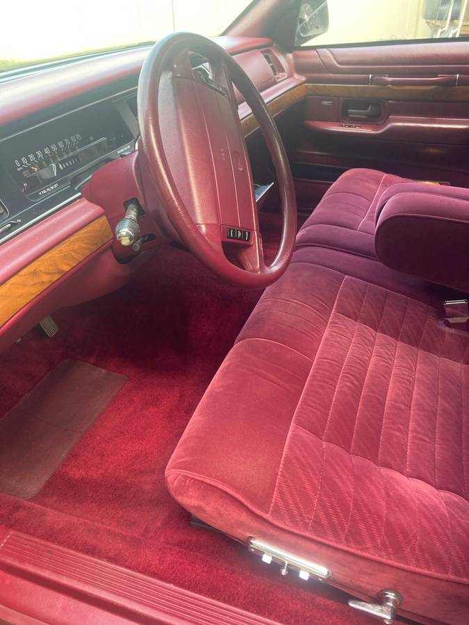 Mercury-grand-marquis-1993-red-7