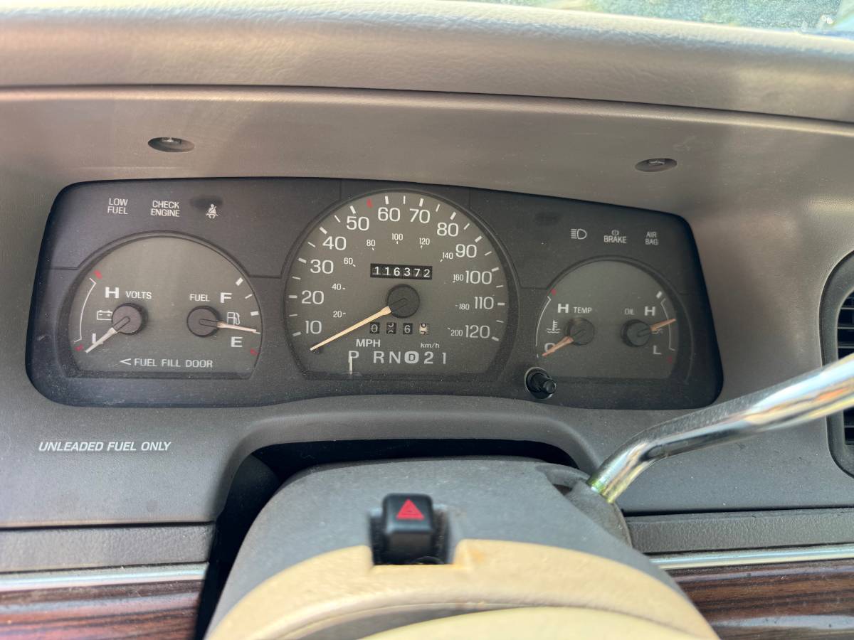 Mercury-grand-marquis-1995-red-2