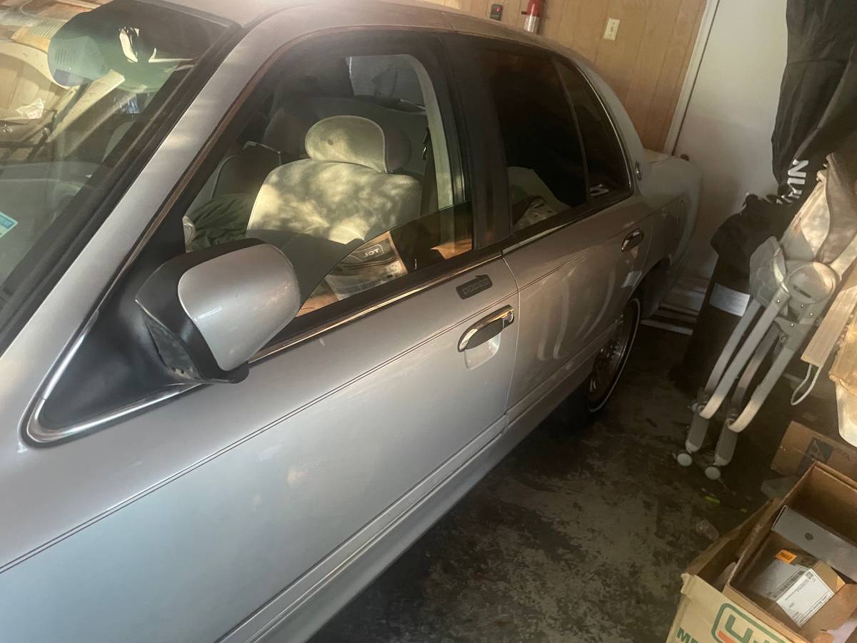 Mercury-grand-marquis-1995-silver-5