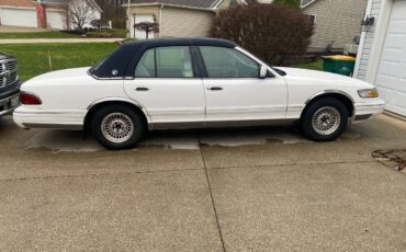 Mercury-grand-marquis-1995-white