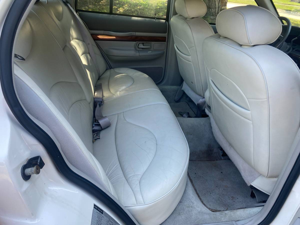 Mercury-grand-marquis-1995-white-5