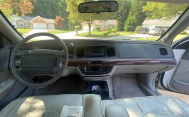 Mercury-grand-marquis-1995-white-6