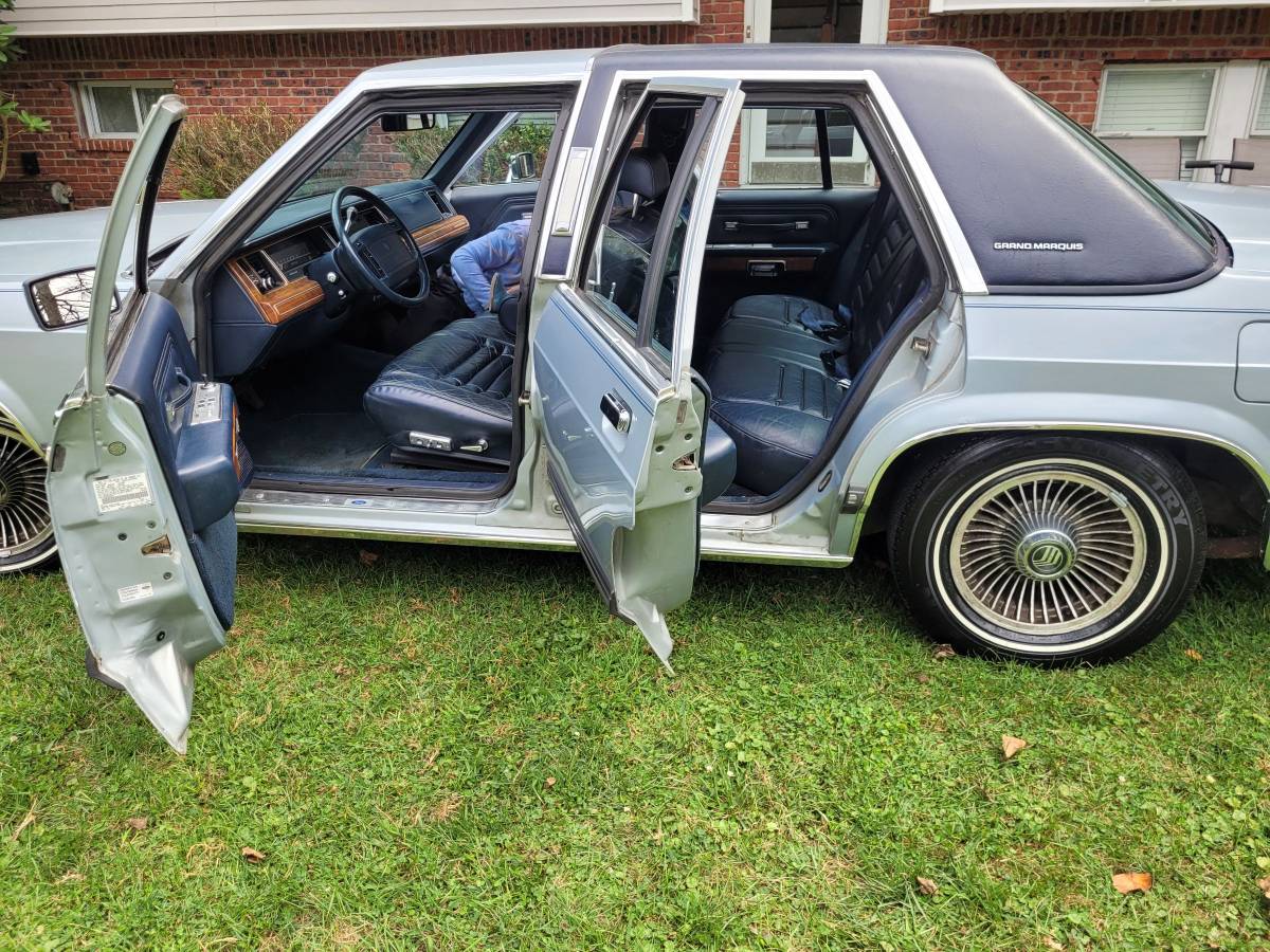 Mercury-grand-marquis-ls-1990-7