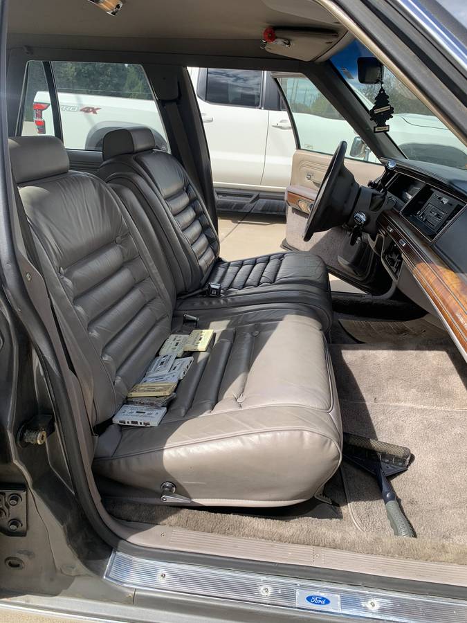 Mercury-grand-marquis-ls-1991-grey-5