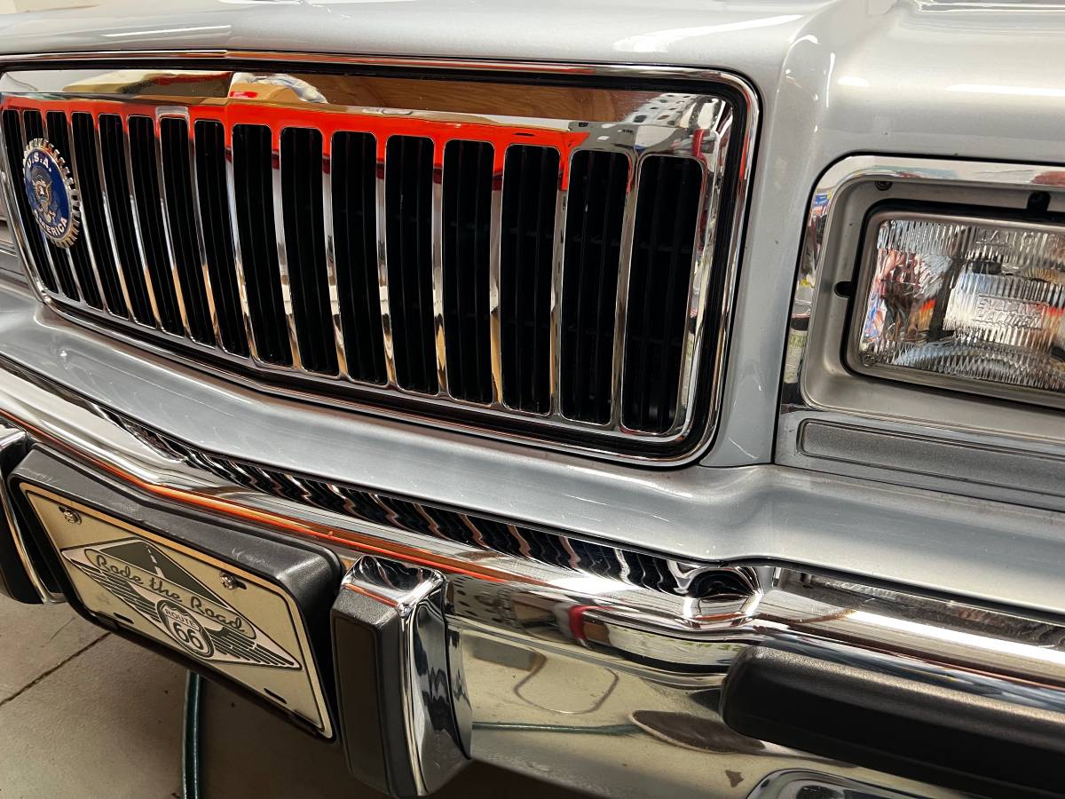 Mercury-grand-marquis-ls-colony-park-1991-silver