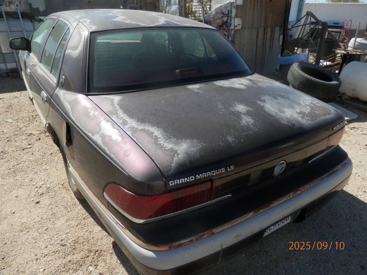 Mercury-grand-marquis-ls-sedan-4d-1992-1