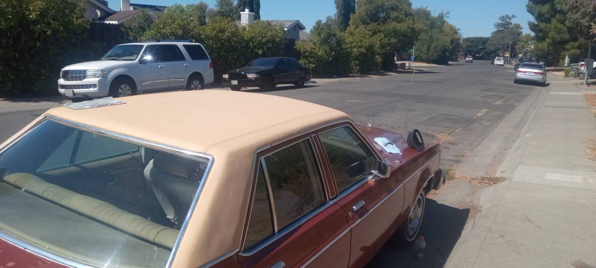 Mercury-monarch-1975-8