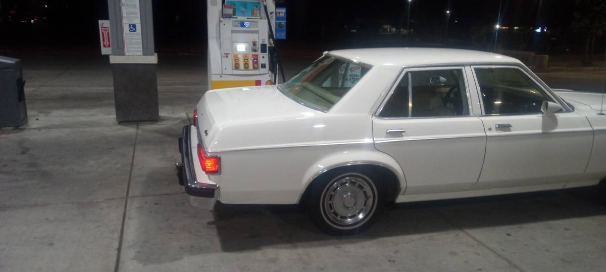 Mercury-monarch-1980-14