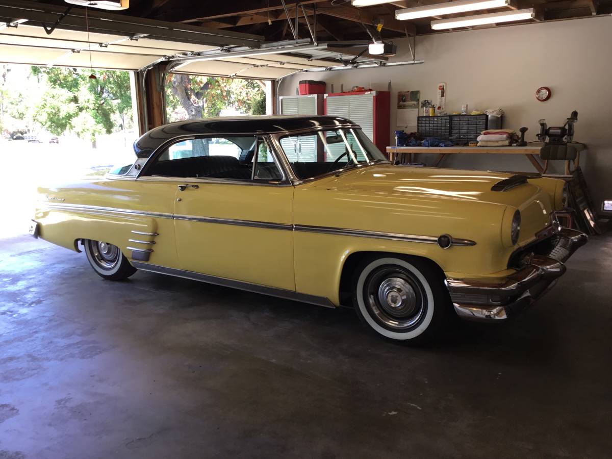 Mercury-monterey-1954-yellow-26