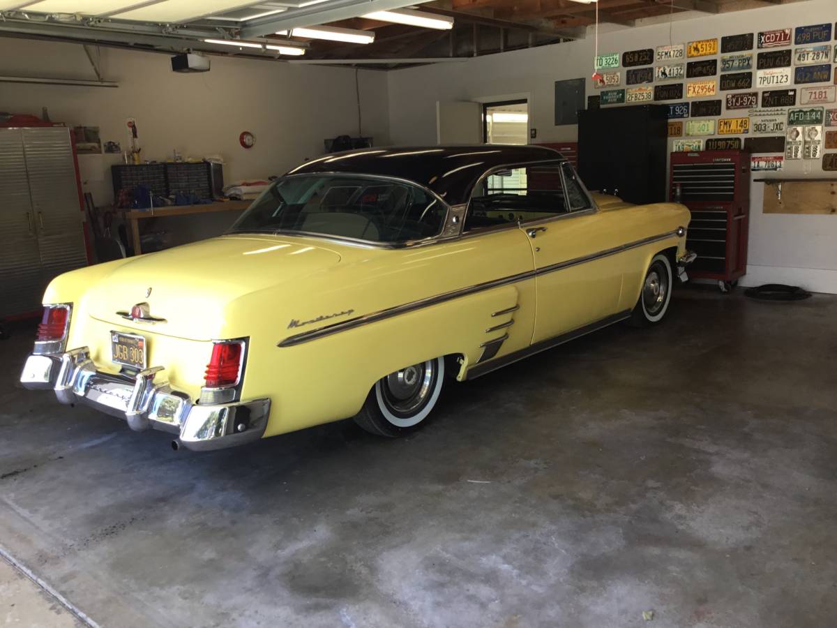 Mercury-monterey-1954-yellow-28