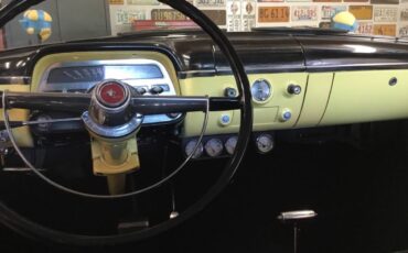 Mercury-monterey-1954-yellow-36