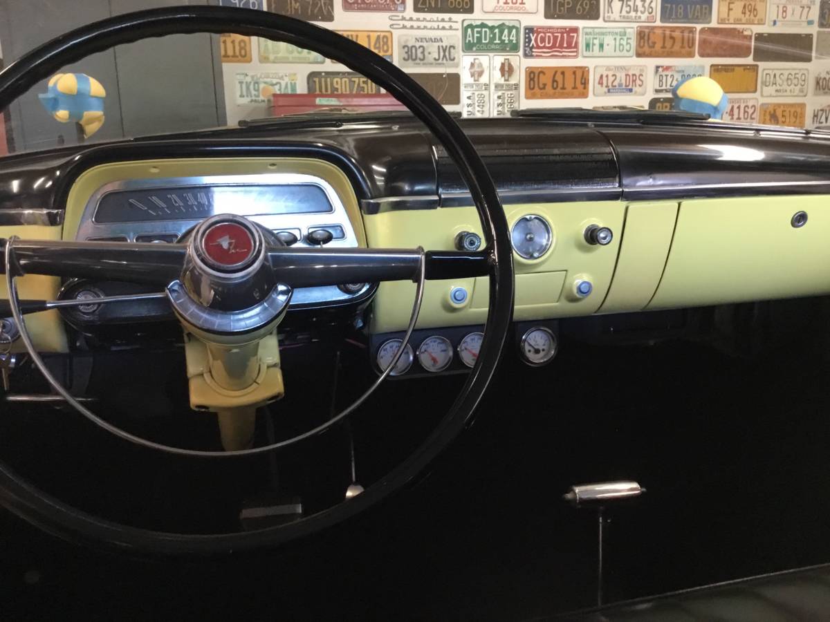 Mercury-monterey-1954-yellow-36
