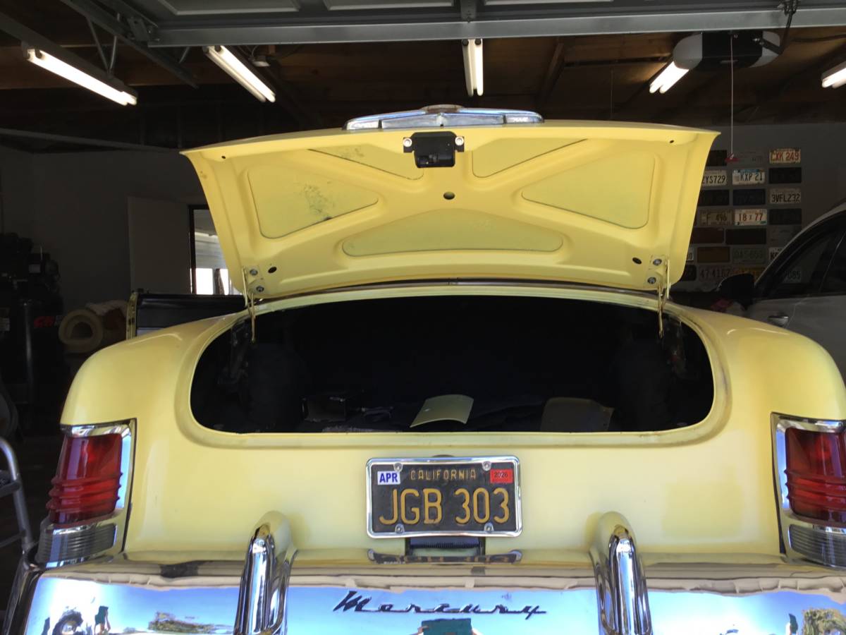Mercury-monterey-1954-yellow-37