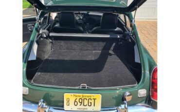 Mg-Cgt-1969-British-Racing-Green-Black-14