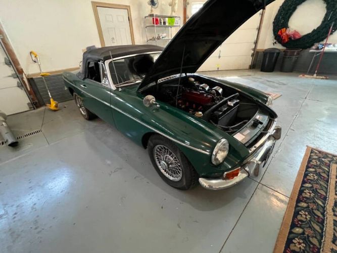 Mg-Mgb-1969-British-Racing-Green-Black-15