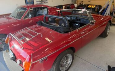 Mg-Mgb-1979-Red-14