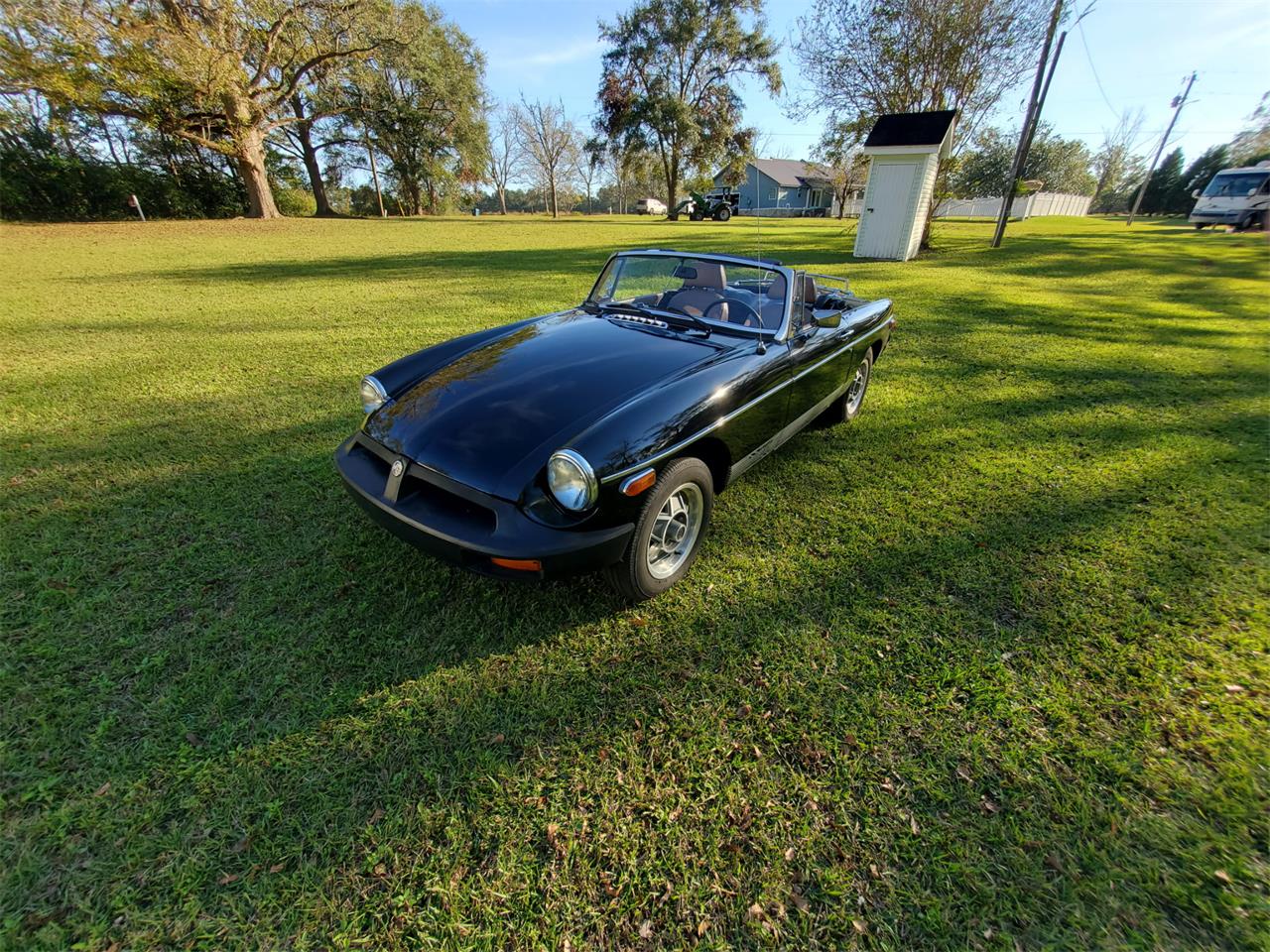 Mg-Mgb-1980-Black-Tan-2