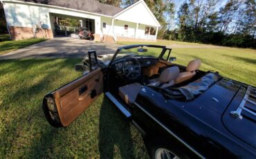 Mg-Mgb-1980-Black-Tan-4