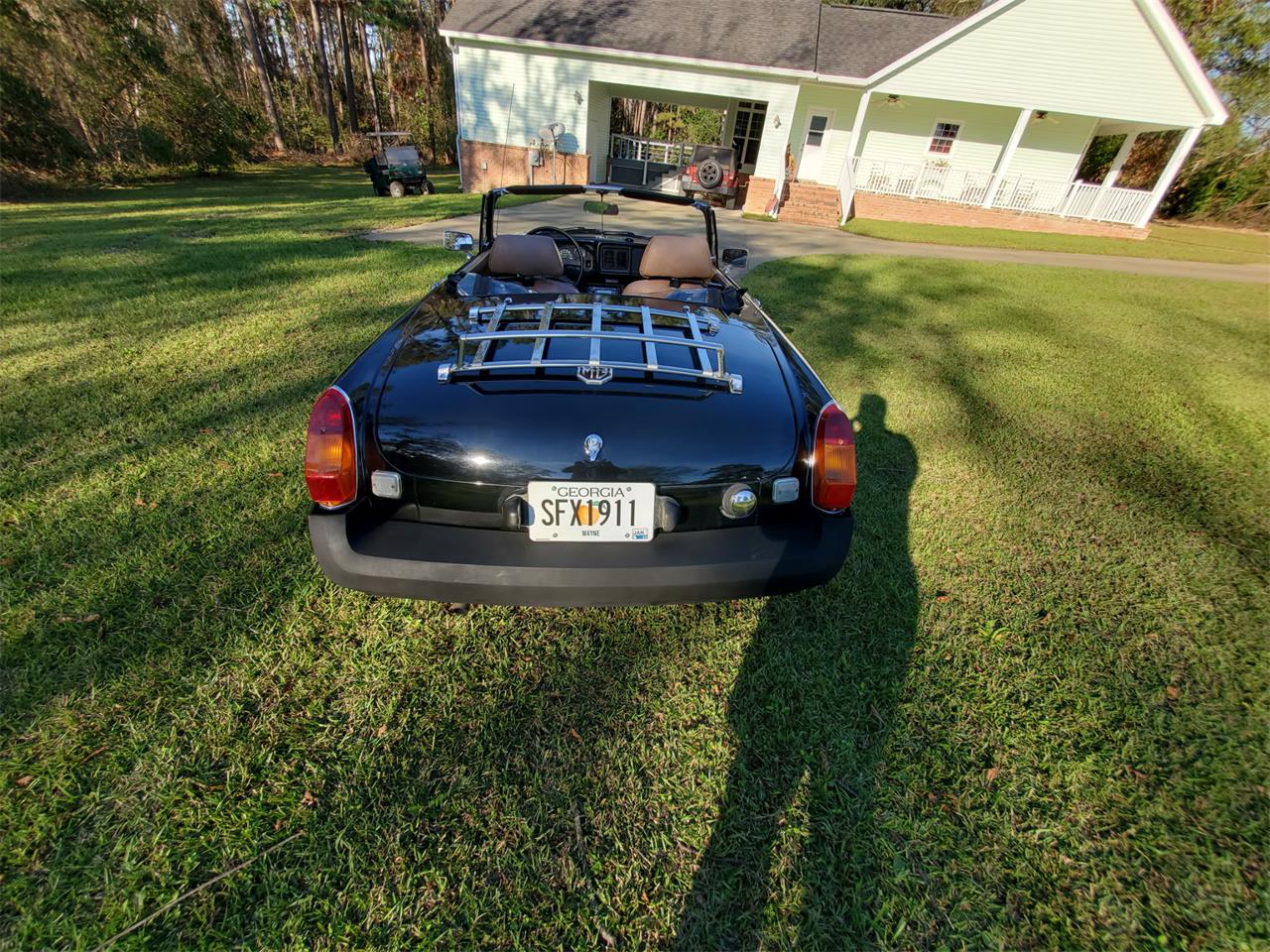 Mg-Mgb-1980-Black-Tan-5