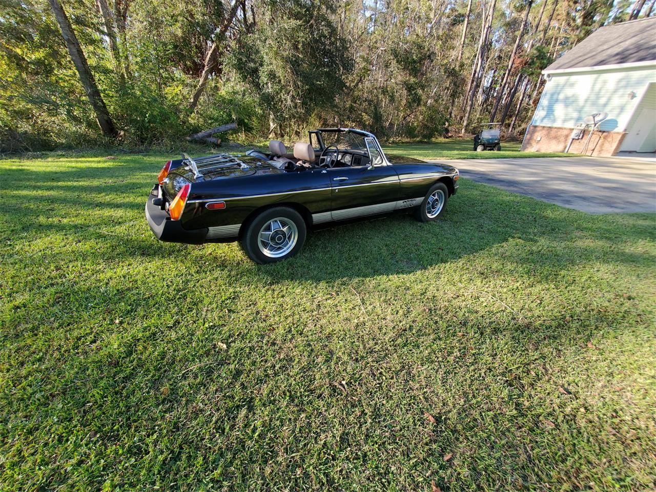 Mg-Mgb-1980-Black-Tan-6