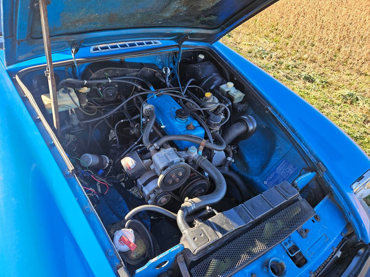 Mg-b-convertible-1979-blue-15