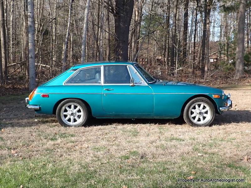Mg-b-gt-1974-green-1