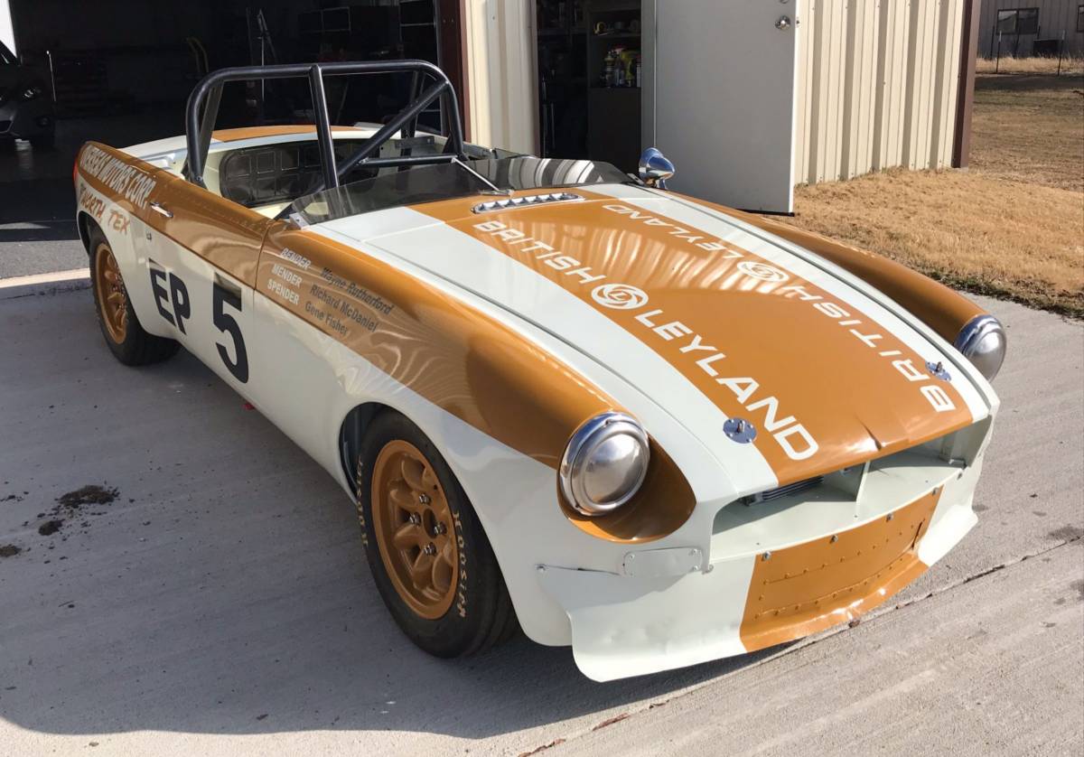 Mg-mgb-1970-silver-3