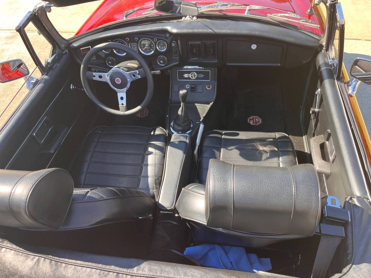 Mg-mgb-1974-red-11