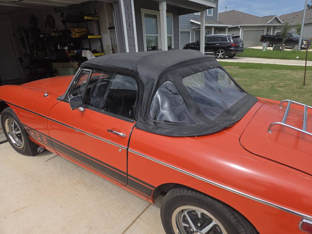 Mg-mgb-1978-orange-4