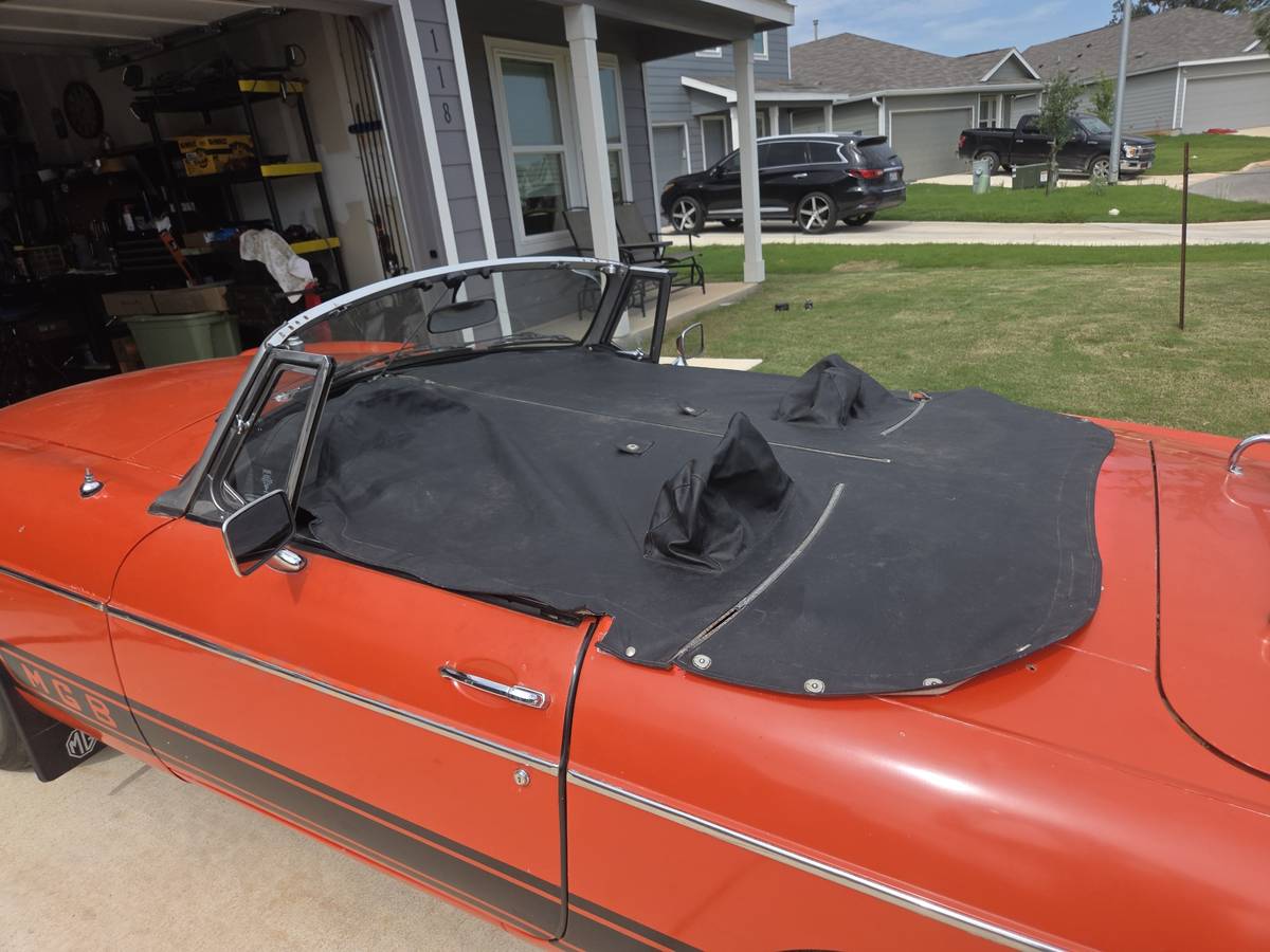 Mg-mgb-1978-orange-6