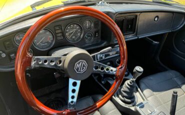 Mg-mgb-1980-yellow-2