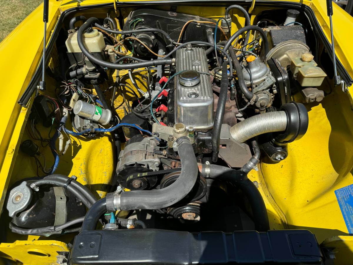 Mg-mgb-1980-yellow-7