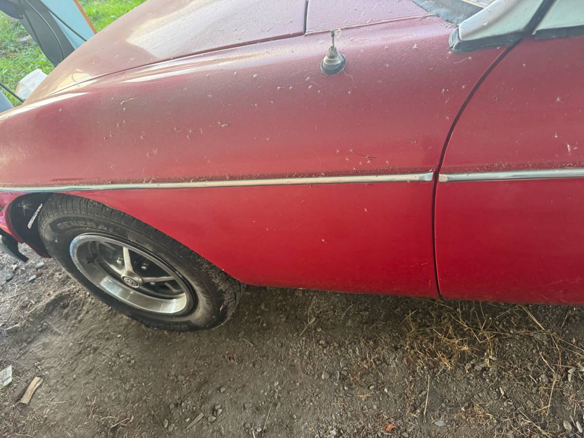 Mg-mgb-convertible-1977-red-5