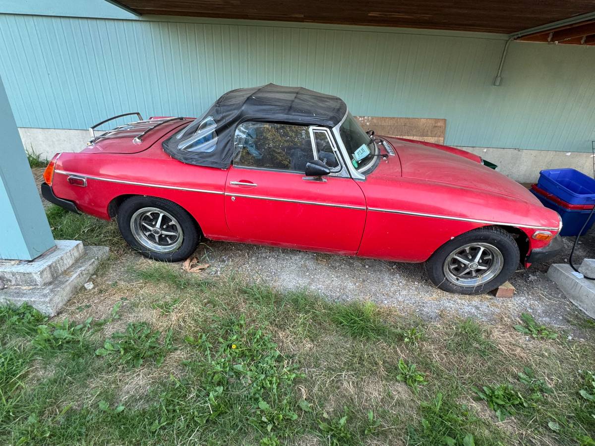 Mg-mgb-convertible-1977-red