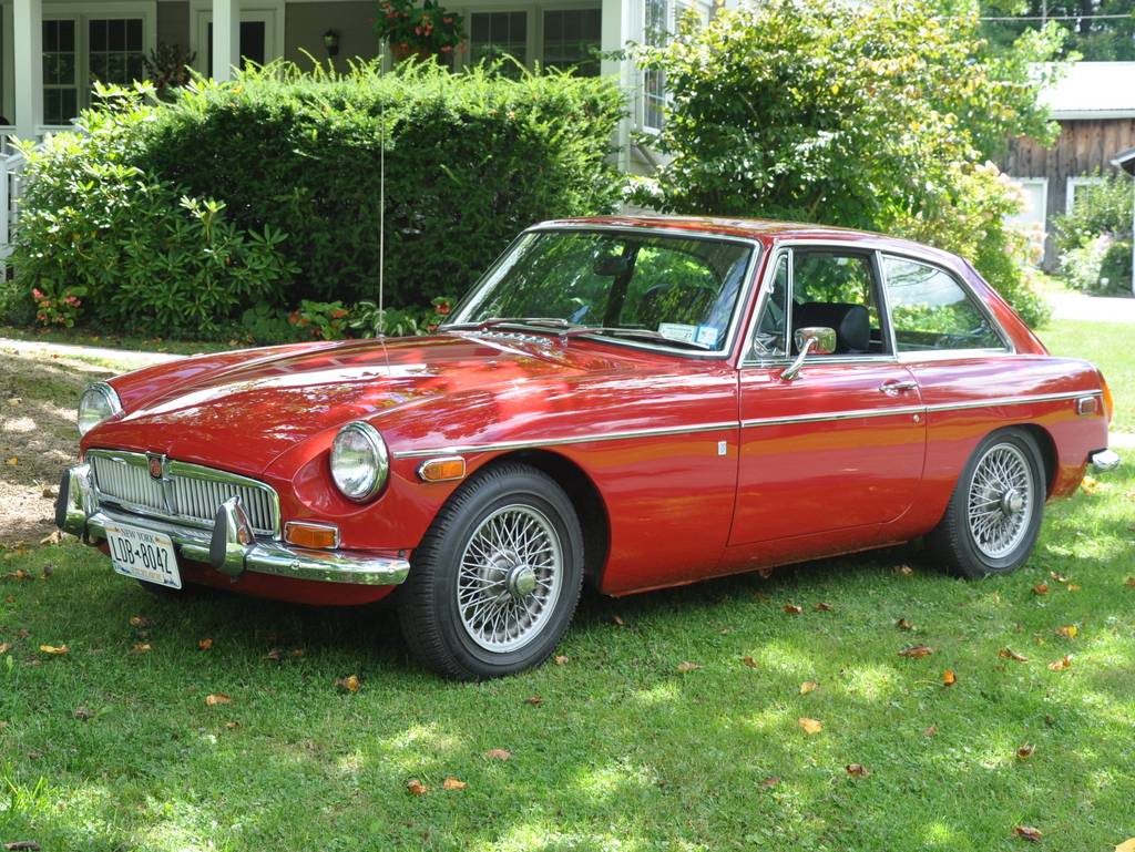 Mg-mgbgt-1972-red-13