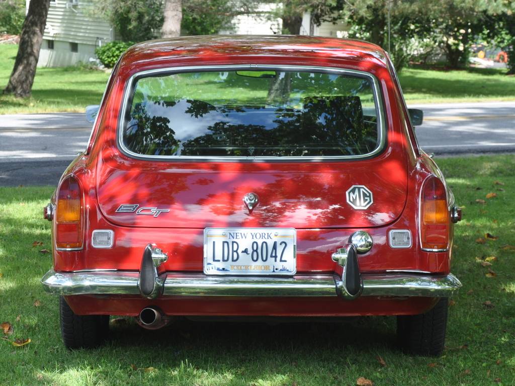 Mg-mgbgt-1972-red-15
