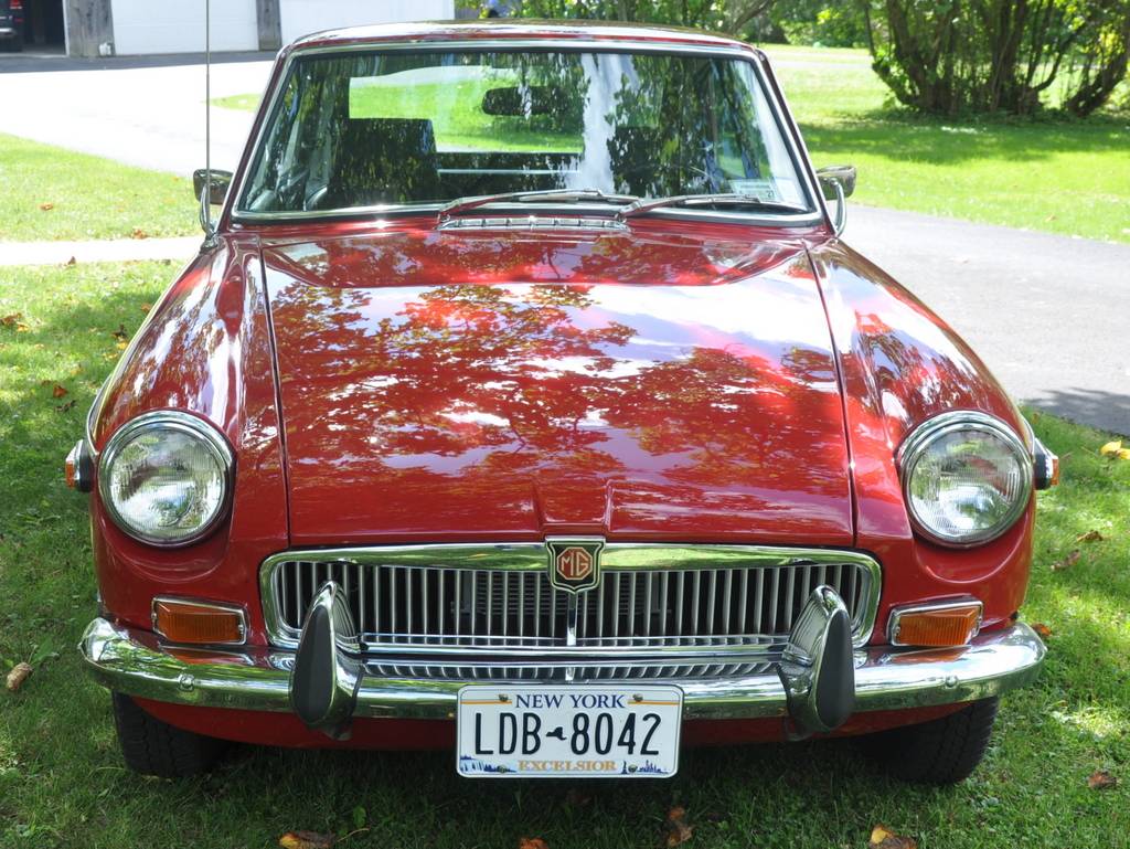 Mg-mgbgt-1972-red-17