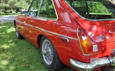 Mg-mgbgt-1972-red-19