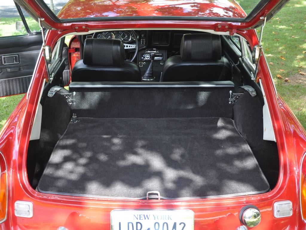 Mg-mgbgt-1972-red-5