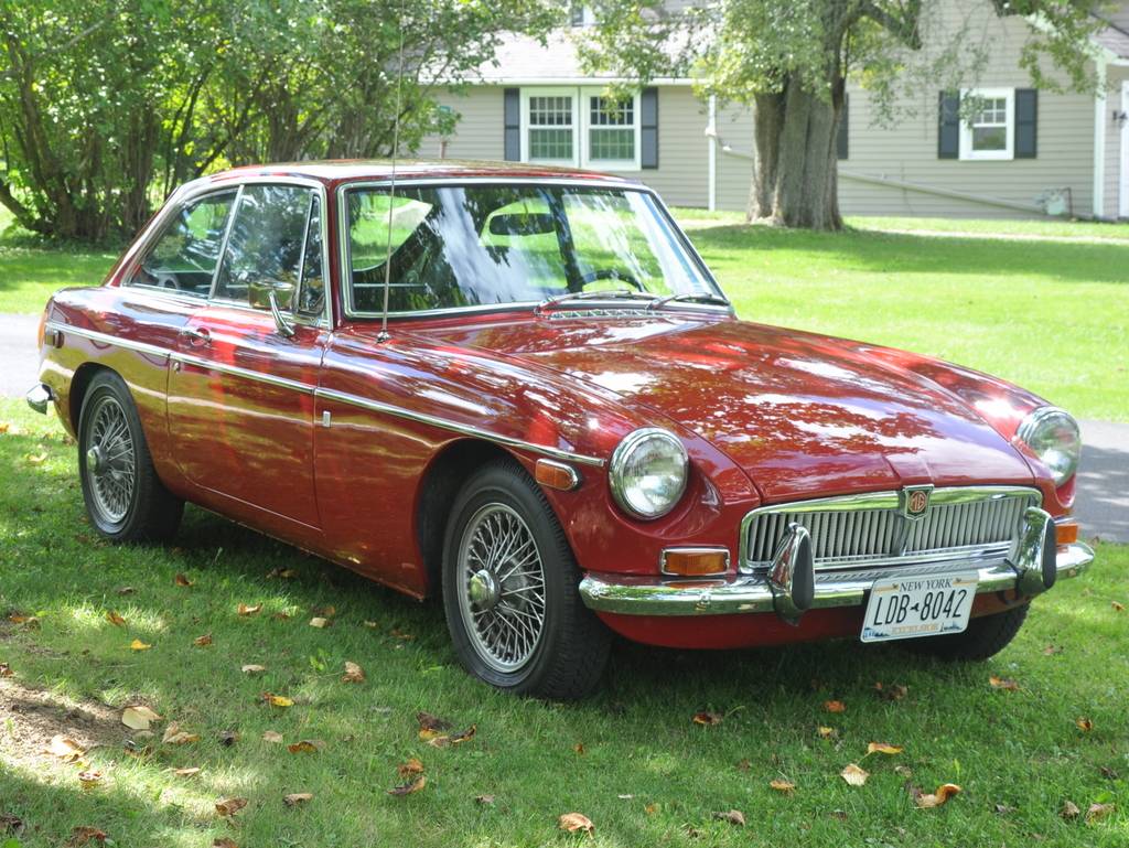 Mg-mgbgt-1972-red